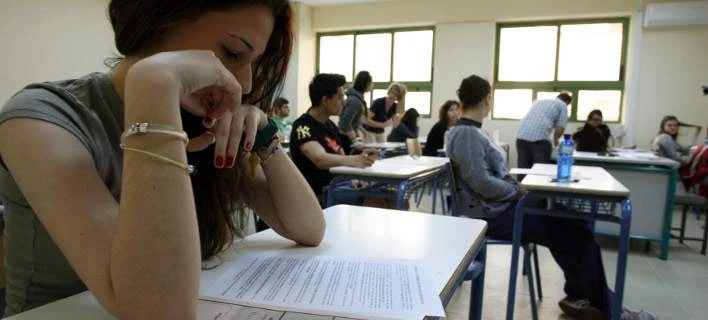 Έκθεση ΟΟΣΑ: 99 στους 100 μαθητές της Γ’ Λυκείου πηγαίνουν φροντιστήριο